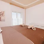 Traumhaftes Penthouse Nur 400 Meter Zum Mit Beheizbarem Pool, Meerblick, Babybett, Grill Lägenhet Crikvenica