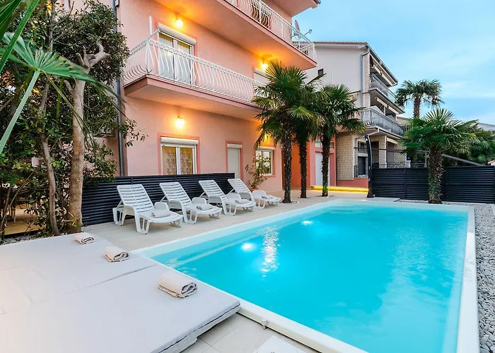 Traumhaftes Penthouse Nur 400 Meter Zum Mit Beheizbarem Pool, Meerblick, Babybett, Grill * Crikvenica