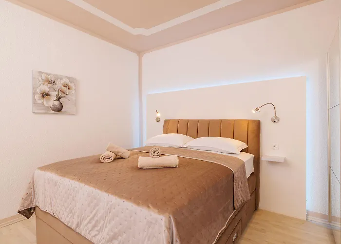 Traumhaftes Penthouse Nur 400 Meter Zum Mit Beheizbarem Pool, Meerblick, Babybett, Grill