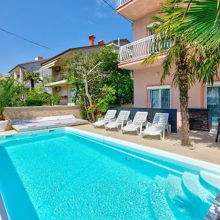 Traumhaftes Penthouse Nur 400 Meter Zum Mit Beheizbarem Pool, Meerblick, Babybett, Grill *