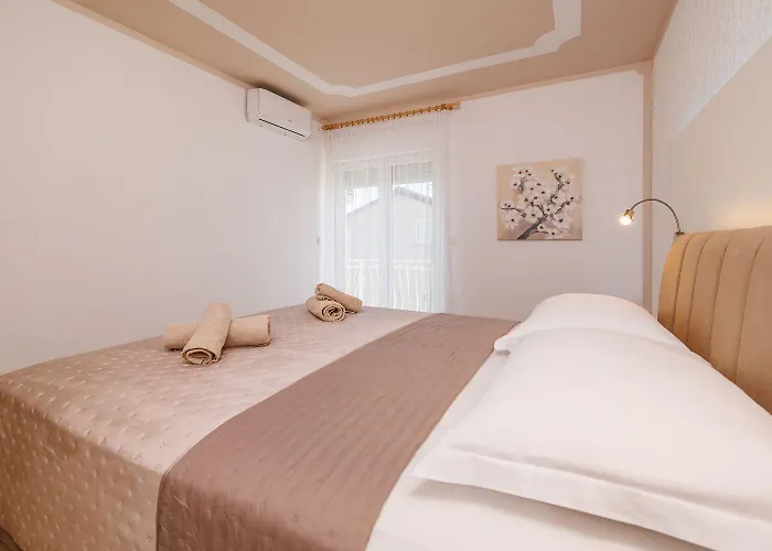Traumhaftes Penthouse Nur 400 Meter Zum Mit Beheizbarem Pool, Meerblick, Babybett, Grill Apartment