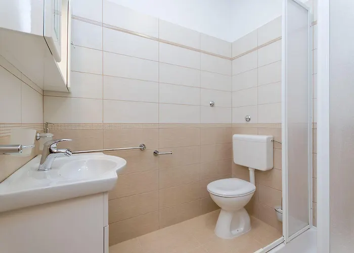 Traumhaftes Penthouse Nur 400 Meter Zum Mit Beheizbarem Pool, Meerblick, Babybett, Grill Crikvenica